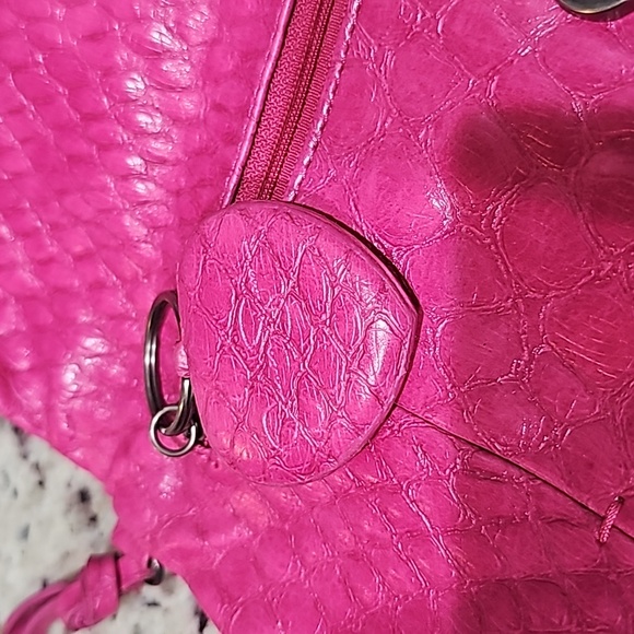 Jessica Simpson pink clutch 12x6 inches - Picture 6 of 9